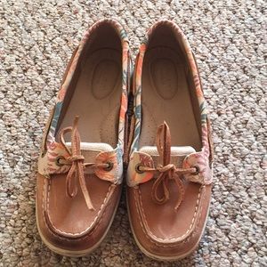 Women’s sperry angelfish topside